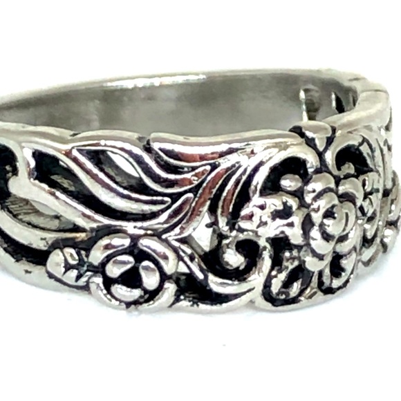 Sterling Silver Rose Engraved Ring - Picture 1 of 7